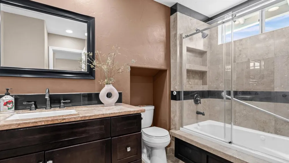 40462 Calle Medusa Temecula, CA 92591