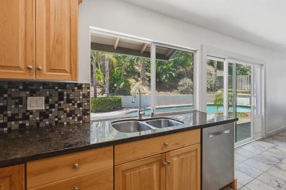 356 Delage Drive Encinitas, CA 92024