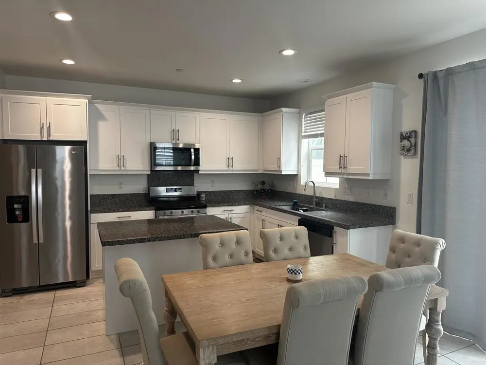 13841 Farmhouse Ave Chino, CA 91710