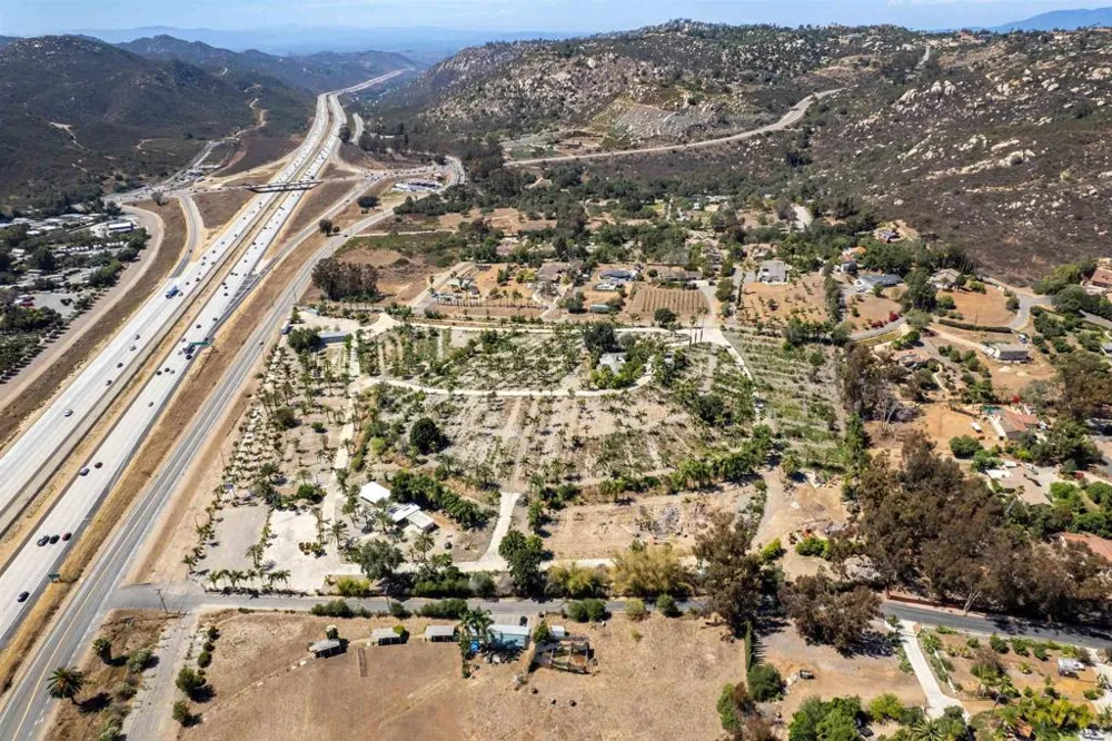 26437 Centre City Parkway Escondido, CA 92026
