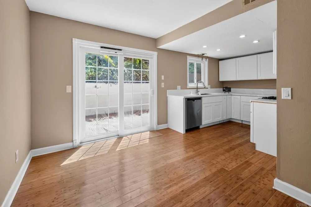 2138 Via Robles Oceanside, CA 92054