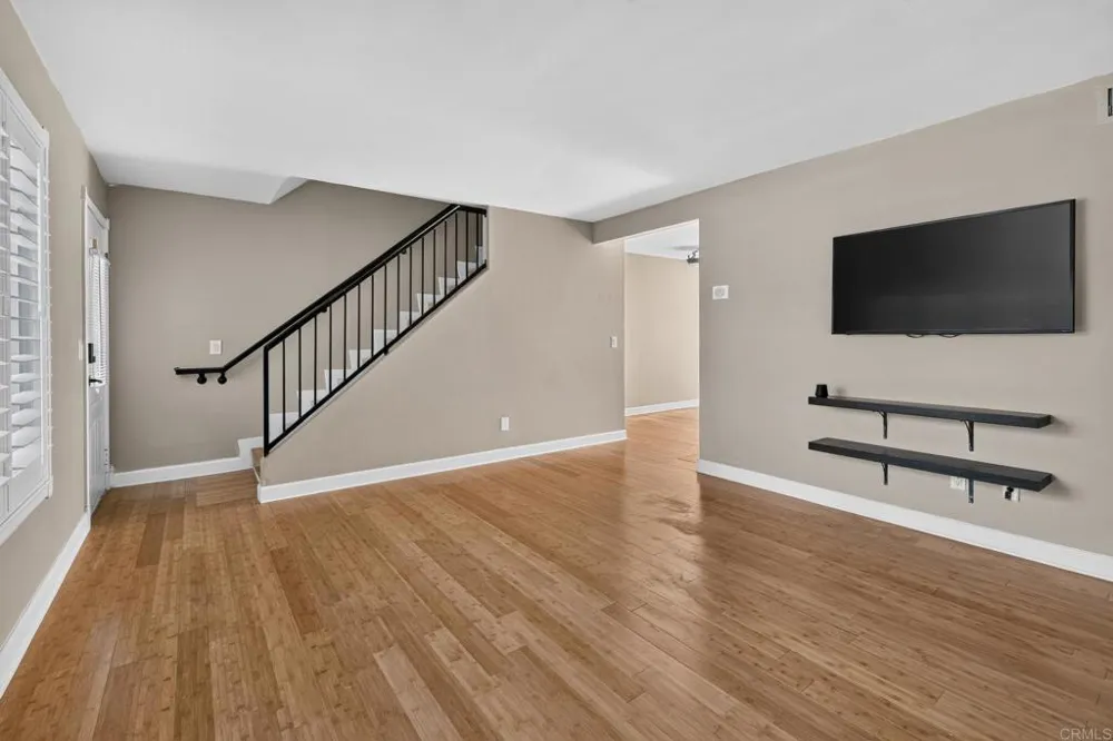 2138 Via Robles Oceanside, CA 92054