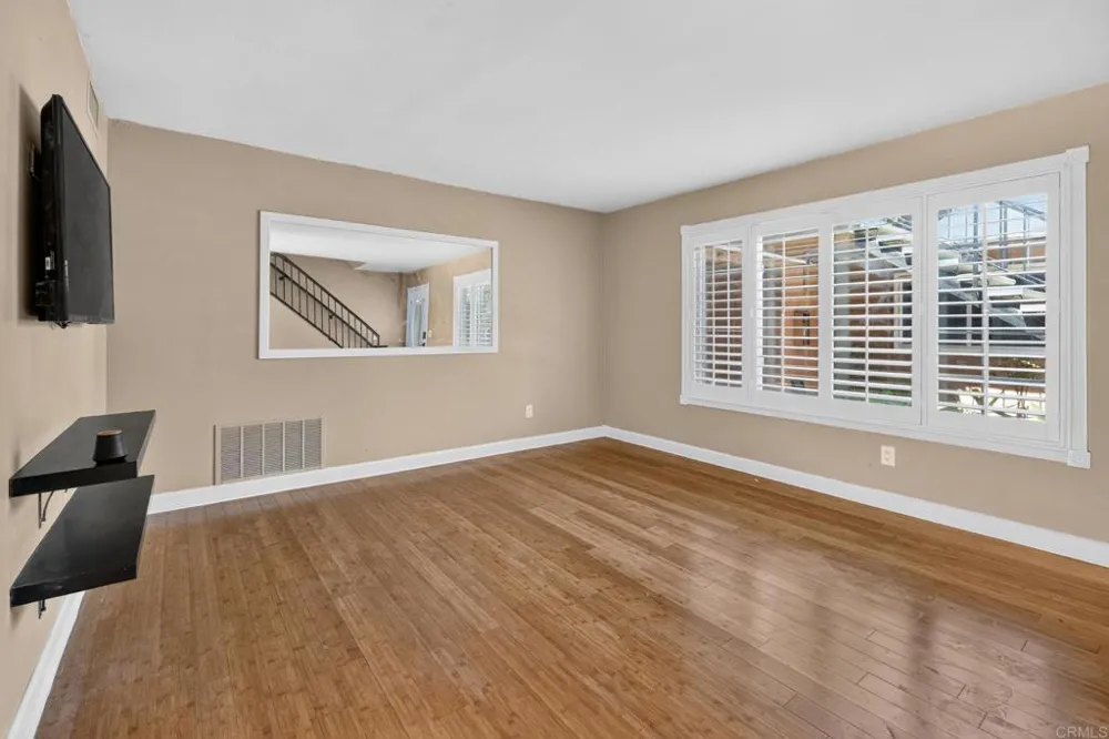 2138 Via Robles Oceanside, CA 92054