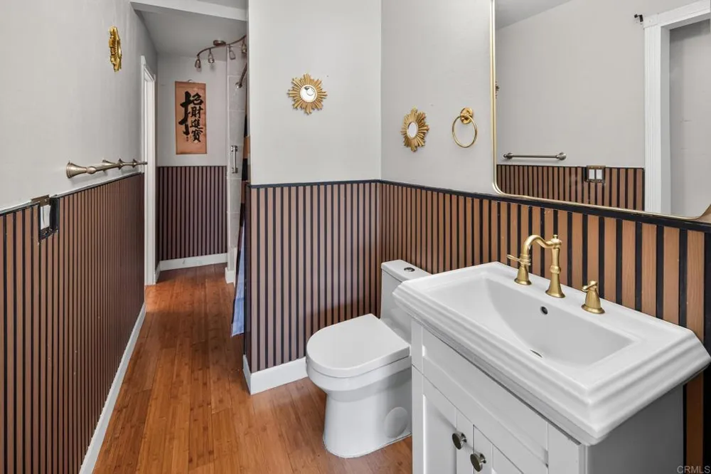 2138 Via Robles Oceanside, CA 92054