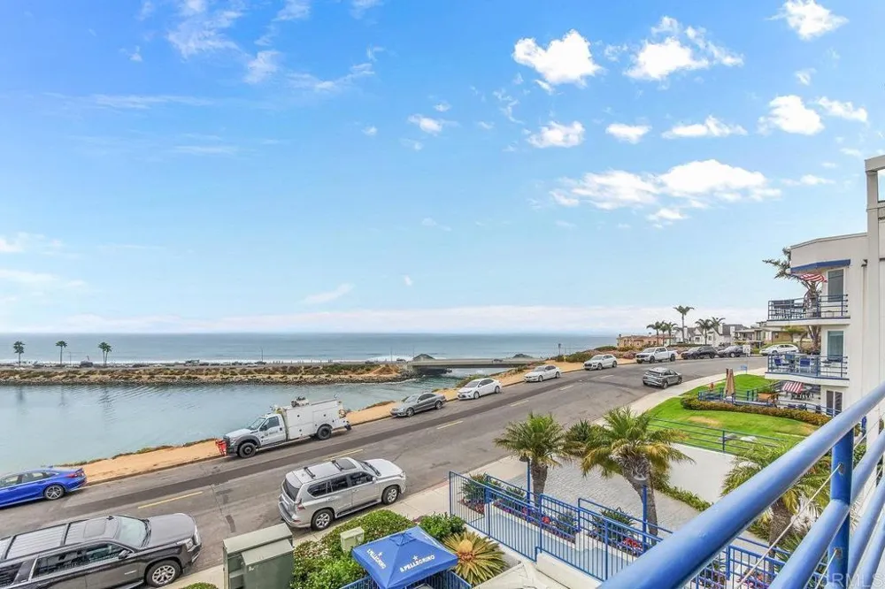 4052 Garfield Carlsbad, CA 92008