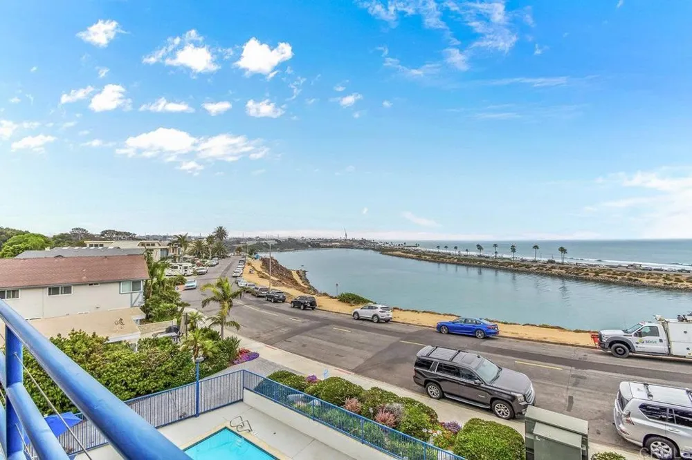 4052 Garfield Carlsbad, CA 92008
