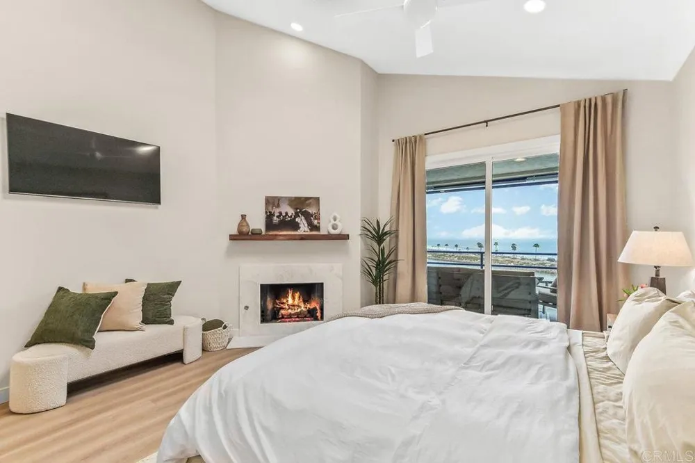4052 Garfield Carlsbad, CA 92008