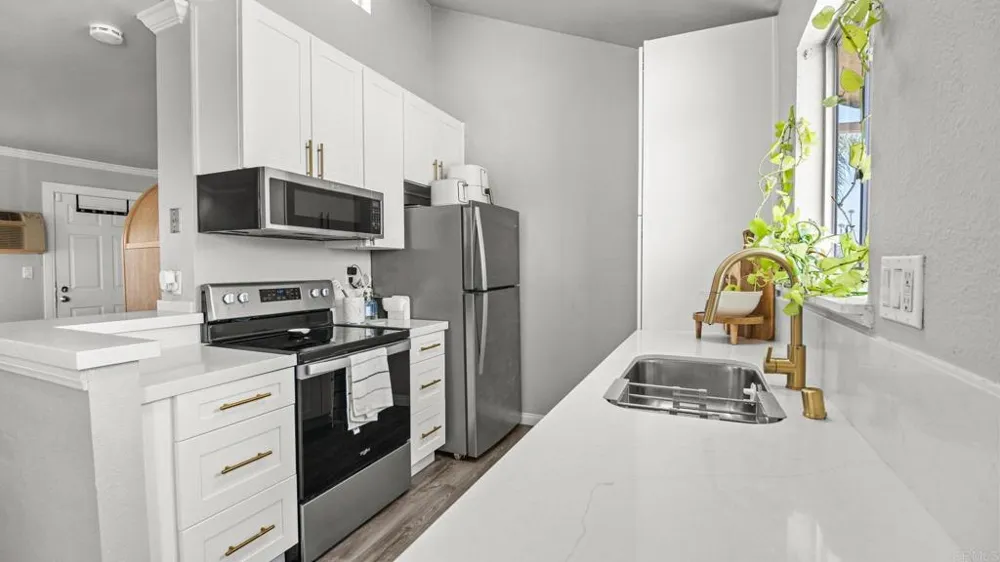 732 E Lexington Avenue #11 El Cajon, CA 92020