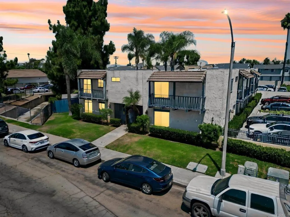 732 E Lexington Avenue #11 El Cajon, CA 92020