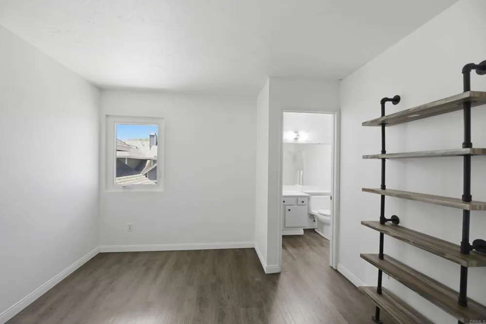 13230 Johannesberg Way #16 Poway, CA 92064