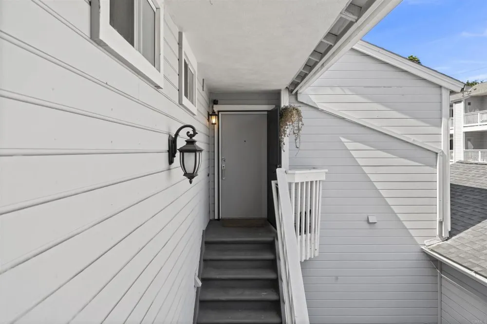 108 Mangano Circle Encinitas, CA 92024
