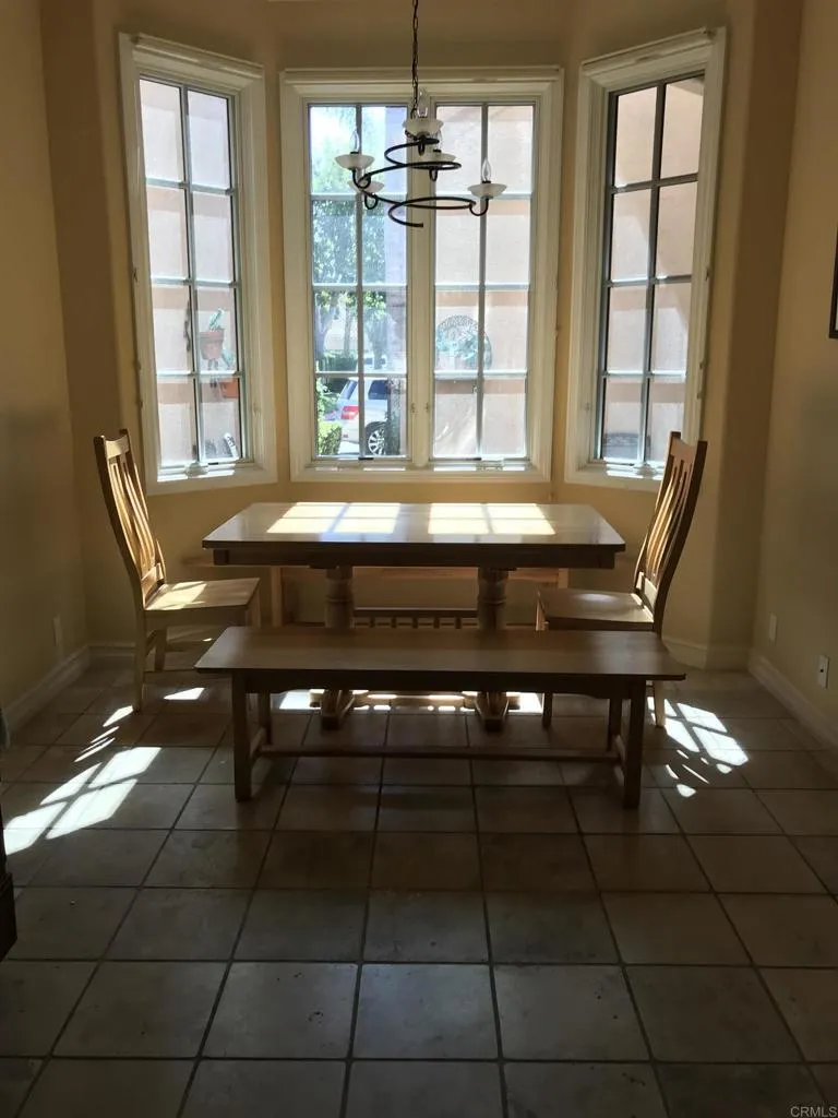 3720 Callle Cortejo Rancho Santa Fe, CA 92091