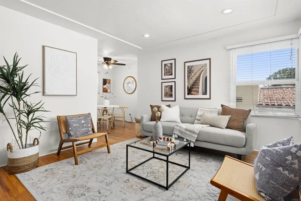 3219 Goldfinch Street San Diego, CA 92103