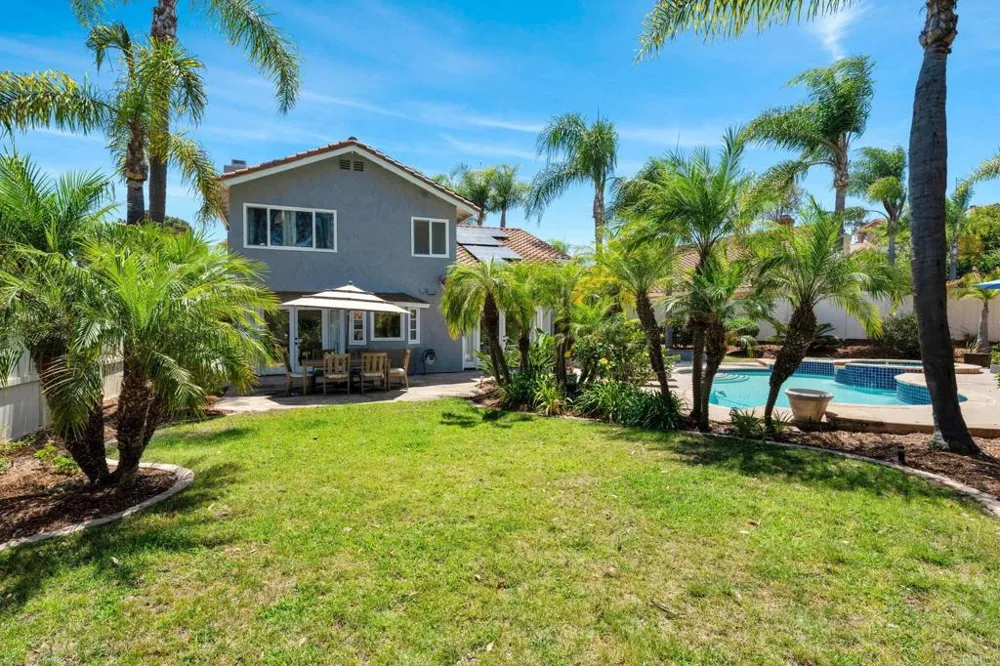 1659 Countryside Drive Vista, CA 92081
