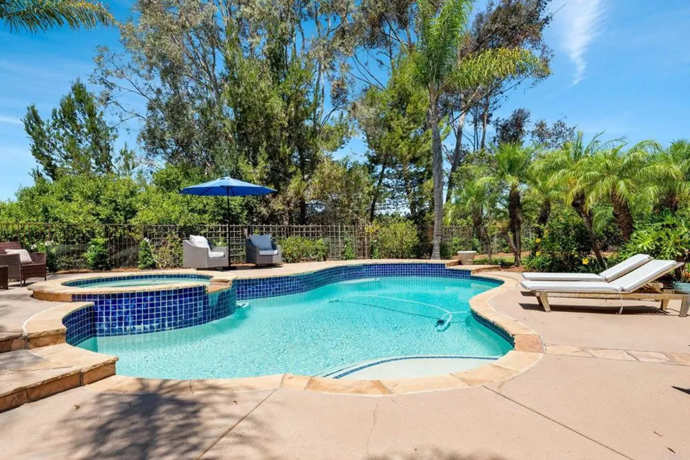 1659 Countryside Drive Vista, CA 92081