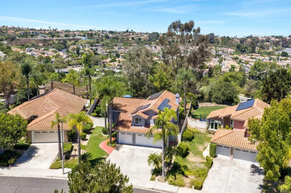 1659 Countryside Drive Vista, CA 92081