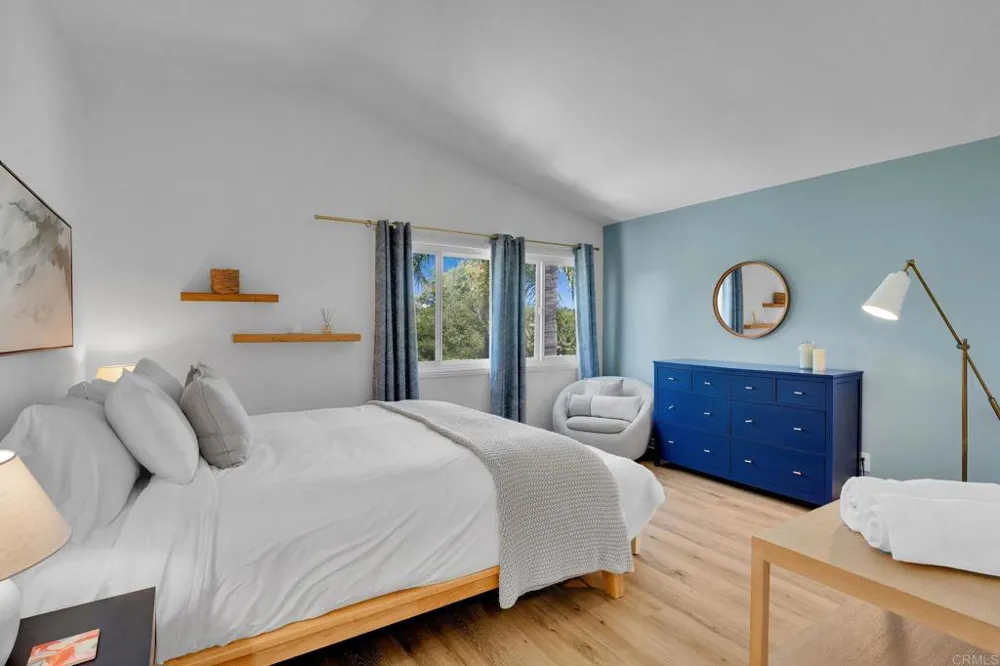 1659 Countryside Drive Vista, CA 92081