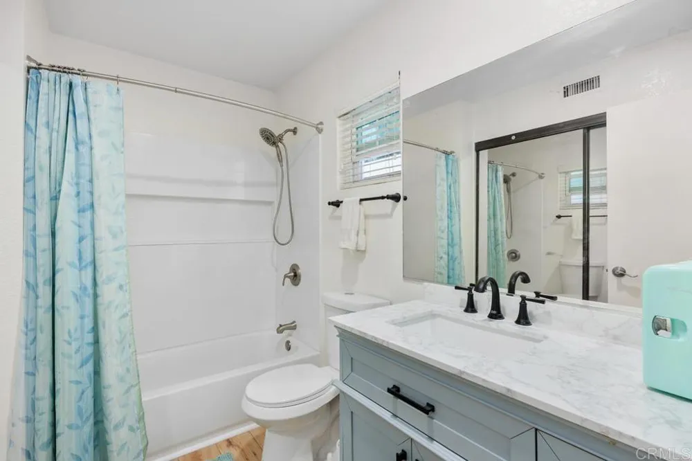 9910 Scripps Vista Way #4 San Diego, CA 92131