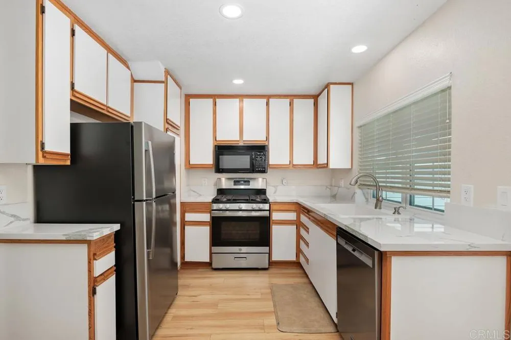 9910 Scripps Vista Way #4 San Diego, CA 92131