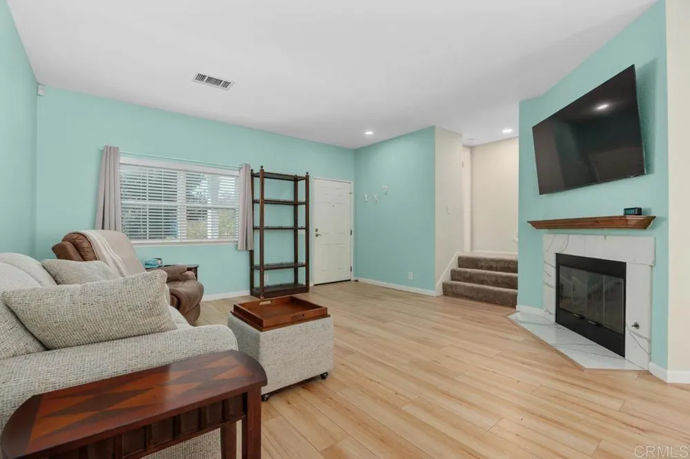 9910 Scripps Vista Way #4 San Diego, CA 92131