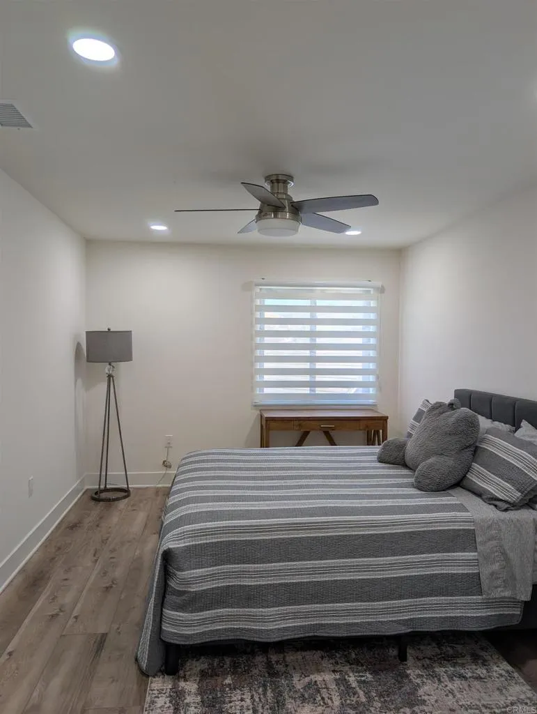 2410 La Costa Ave Carlsbad, CA 92009