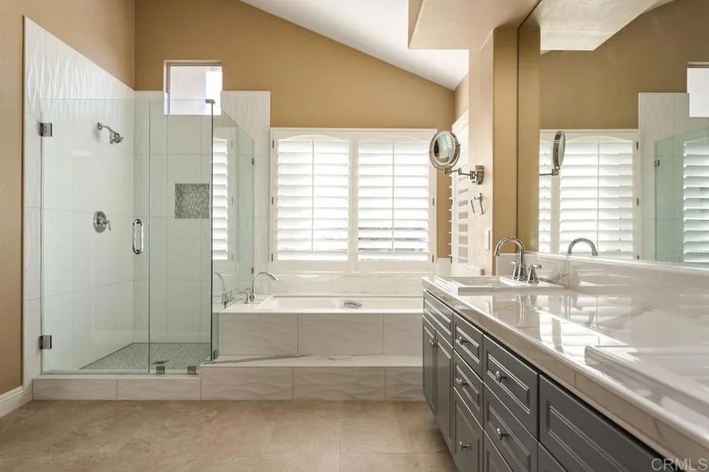 6947 Dusty Rose Place Carlsbad, CA 92011