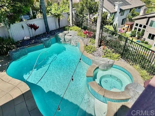 6947 Dusty Rose Place Carlsbad, CA 92011