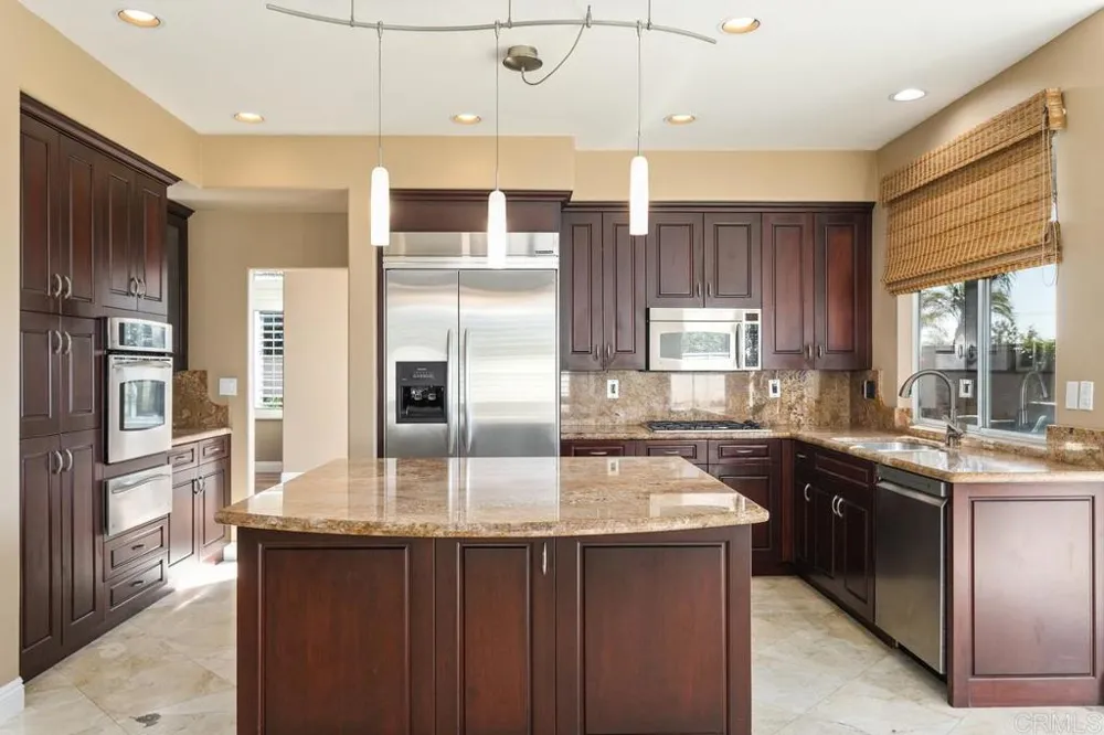 6947 Dusty Rose Place Carlsbad, CA 92011