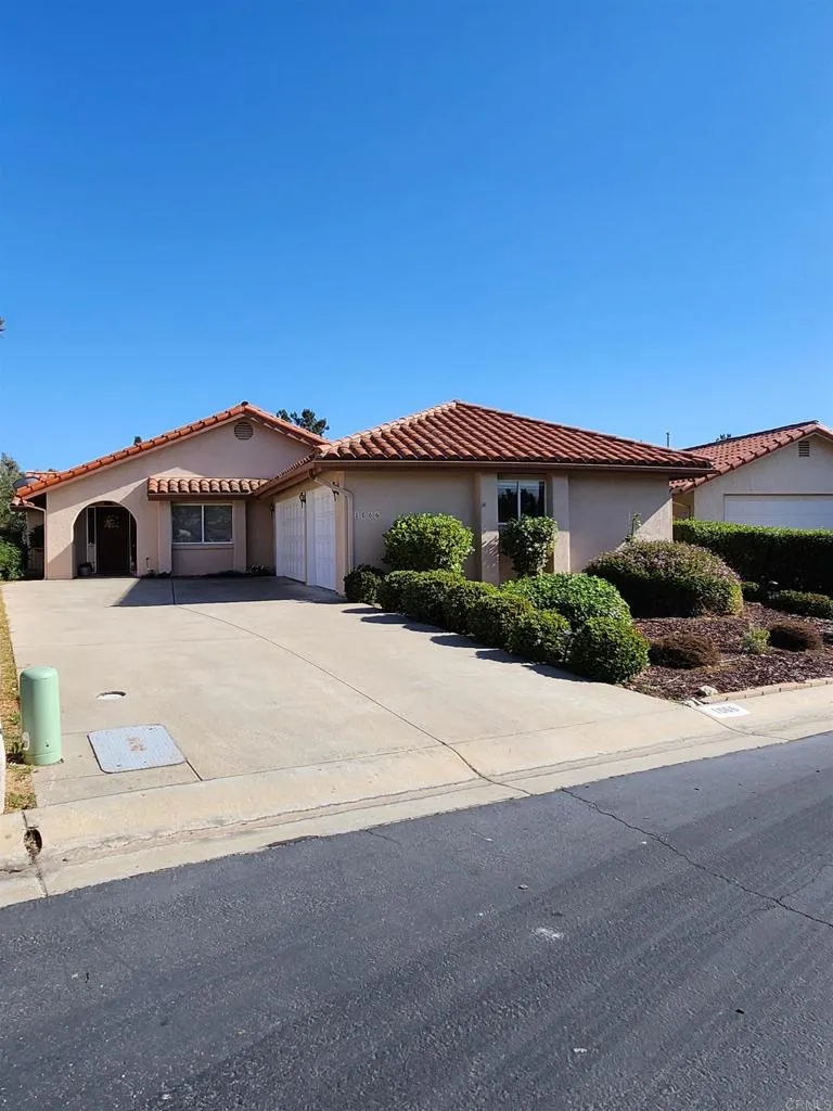 1066 RIDGE HEIGHTS DRIVE Fallbrook, CA 92028