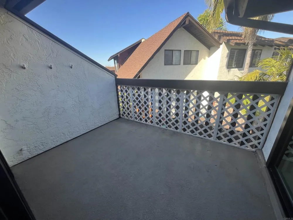 2556 Ocean Cove Dr. Cardiff by the Sea, CA 92007