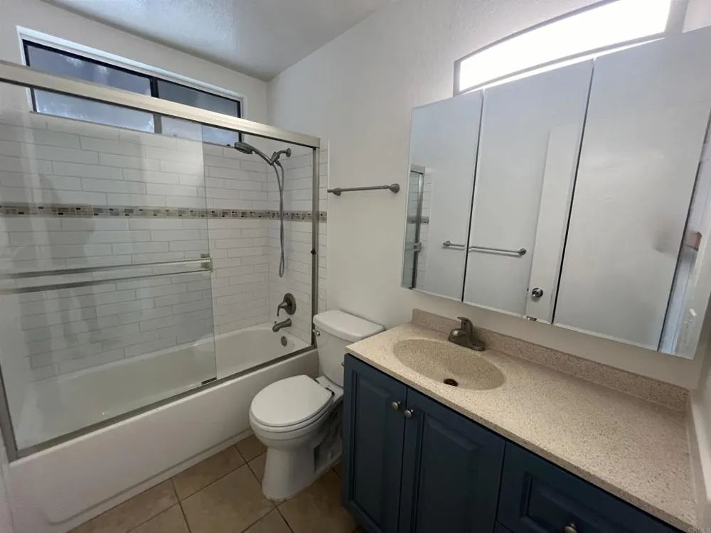 2556 Ocean Cove Dr. Cardiff by the Sea, CA 92007