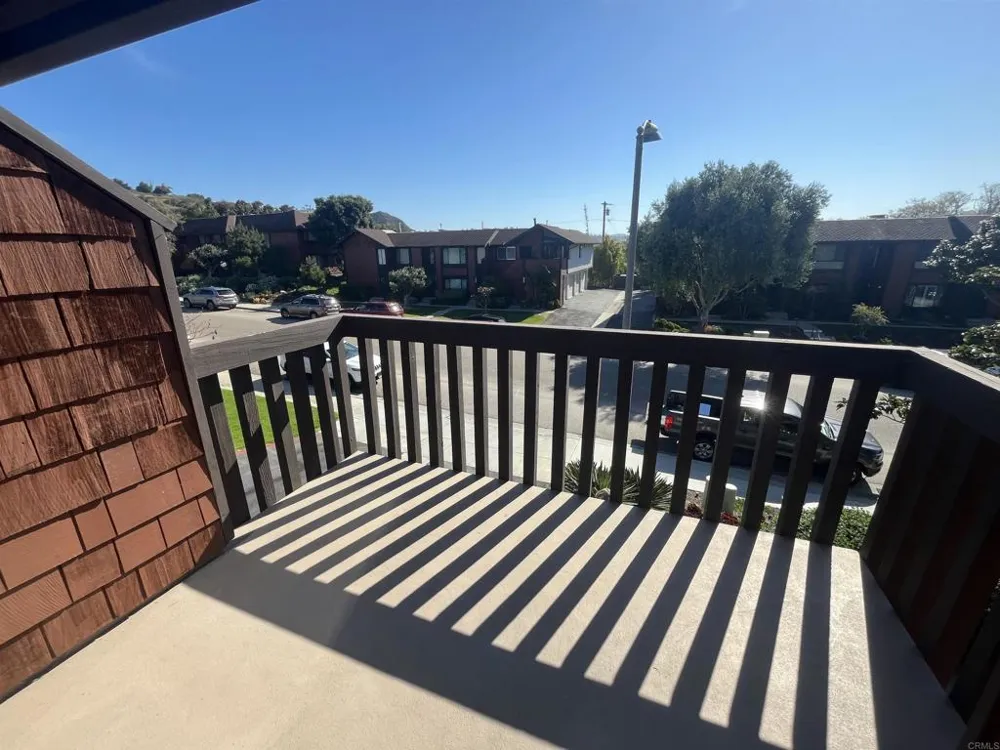 2556 Ocean Cove Dr. Cardiff by the Sea, CA 92007