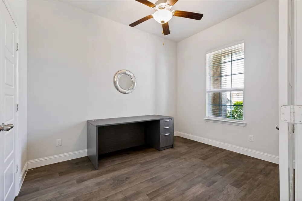 1404 Lakeview Drive Pelican Bay, TX 76020