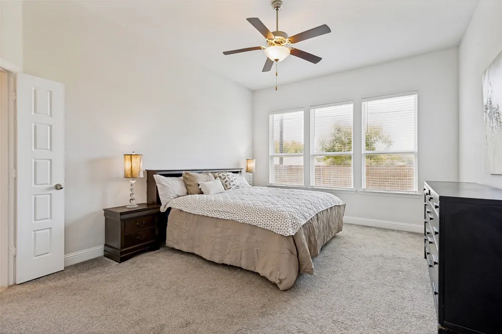 1404 Lakeview Drive Pelican Bay, TX 76020