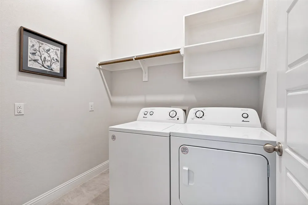 1404 Lakeview Drive Pelican Bay, TX 76020