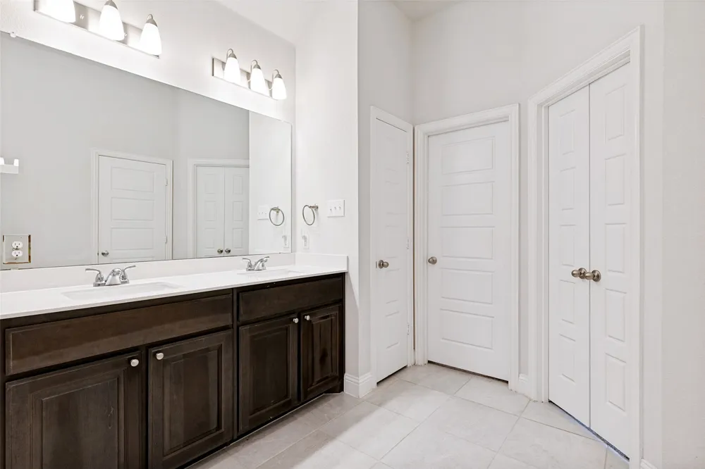 1404 Lakeview Drive Pelican Bay, TX 76020