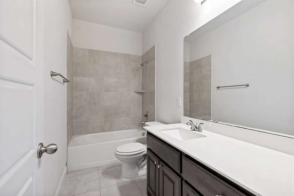 1404 Lakeview Drive Pelican Bay, TX 76020