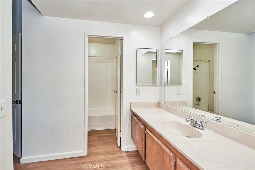 16459 Joy Street Lake Elsinore, CA 92530