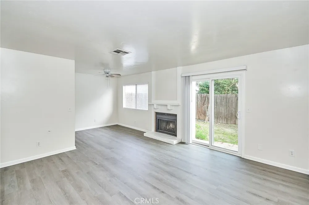 16459 Joy Street Lake Elsinore, CA 92530