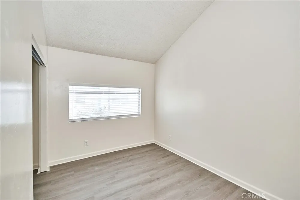 16459 Joy Street Lake Elsinore, CA 92530