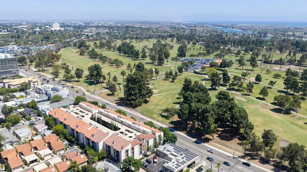 4835 E Anaheim Street #105 Long Beach, CA 90804