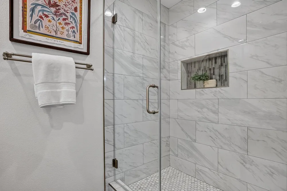 4835 E Anaheim Street #105 Long Beach, CA 90804