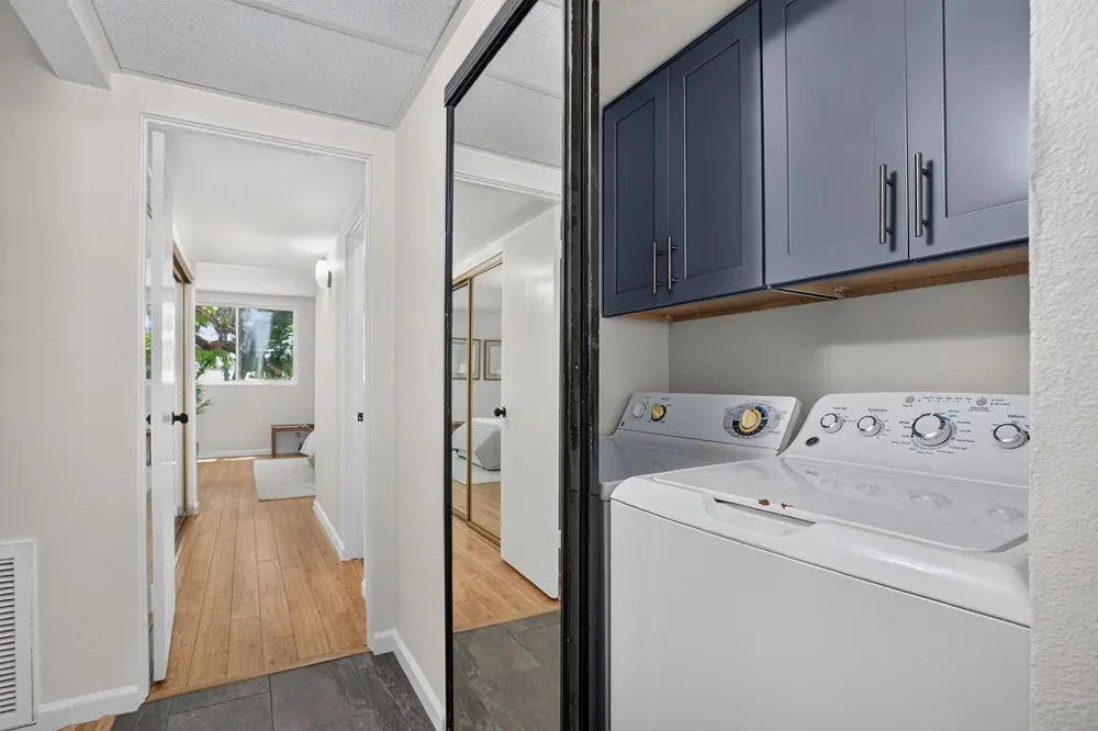 4835 E Anaheim Street #105 Long Beach, CA 90804