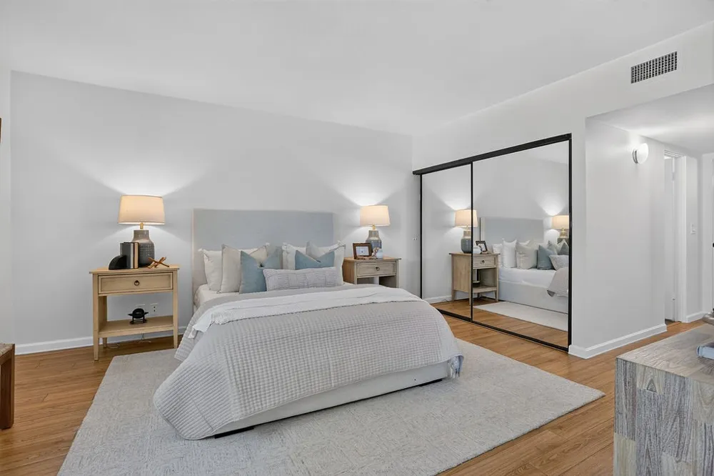 4835 E Anaheim Street #105 Long Beach, CA 90804