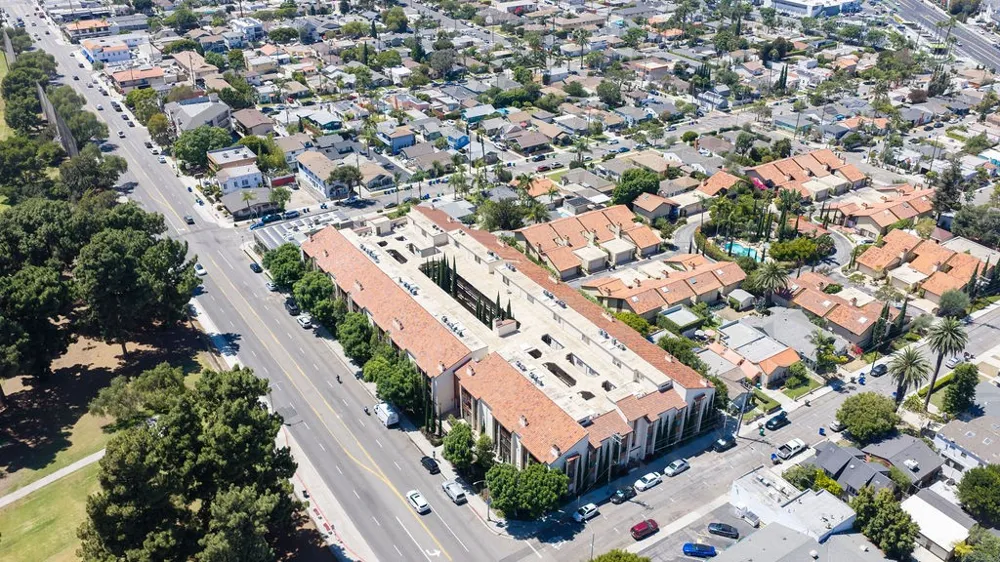 4835 E Anaheim Street #105 Long Beach, CA 90804
