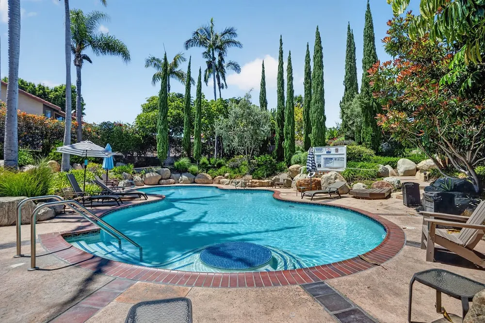 4835 E Anaheim Street #105 Long Beach, CA 90804
