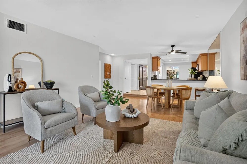 4835 E Anaheim Street #105 Long Beach, CA 90804