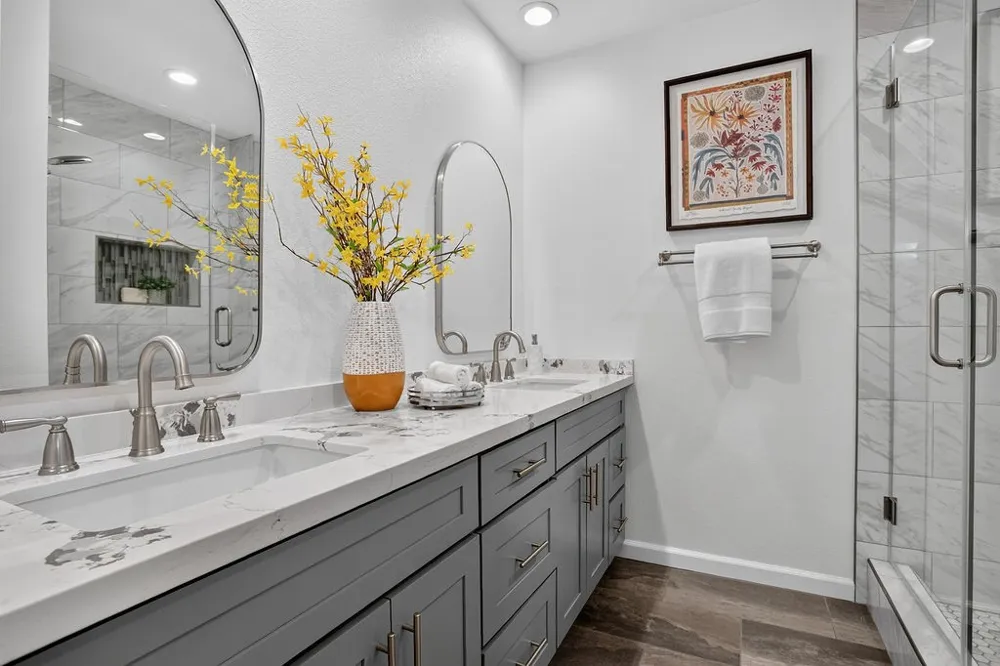 4835 E Anaheim Street #105 Long Beach, CA 90804
