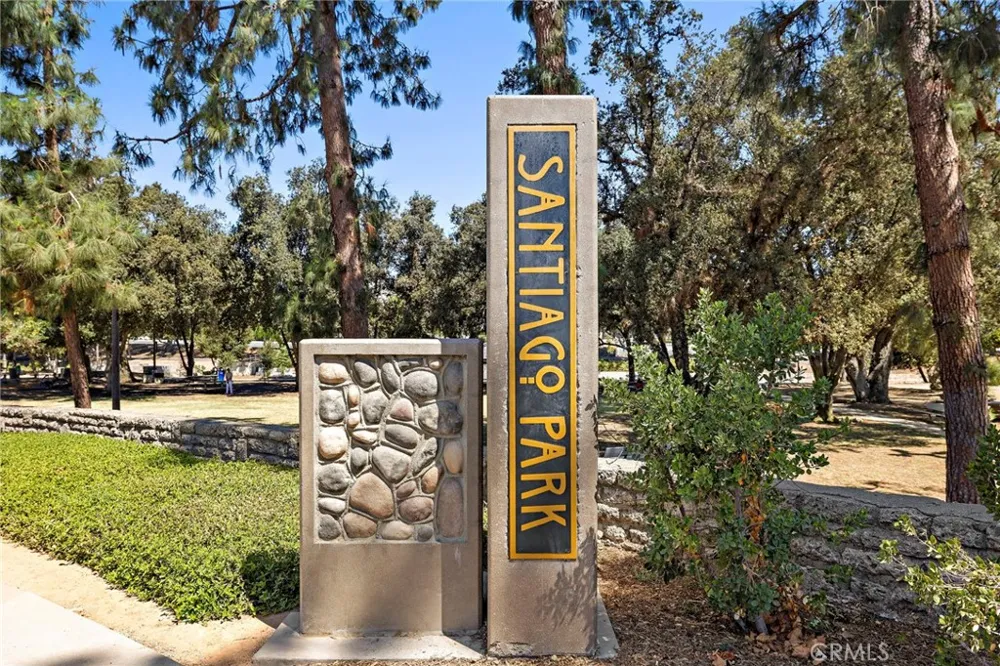 916 E Jonquil Santa Ana, CA 92705