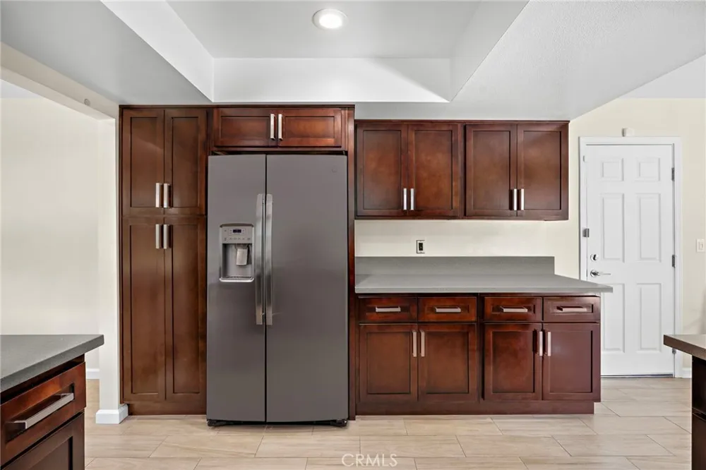 916 E Jonquil Santa Ana, CA 92705